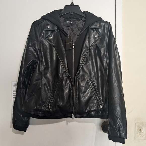 Torrid Plus Size Fabric Mix Hooded Moto Jacket - 2X - Picture 5 of 5